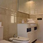Granada 2*