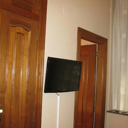 オスタル グラナダ 2*