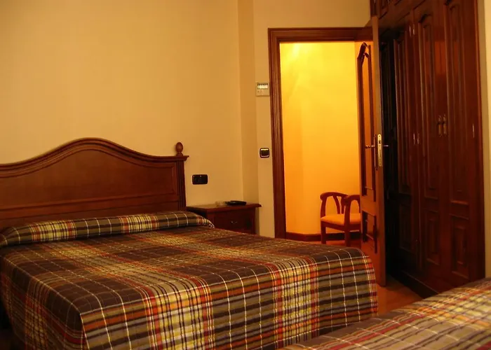 ゲストハウス オスタル グラナダ 2*