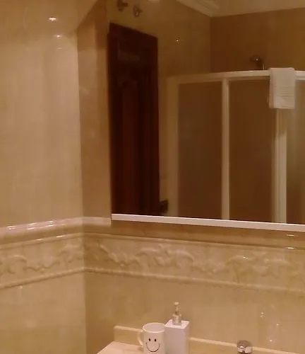 格拉纳达旅馆 招待所 萨拉曼卡