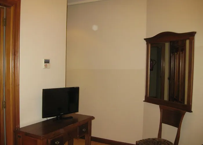 格拉纳达旅馆 萨拉曼卡