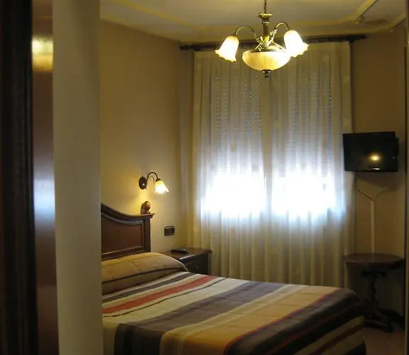 格拉纳达旅馆 萨拉曼卡