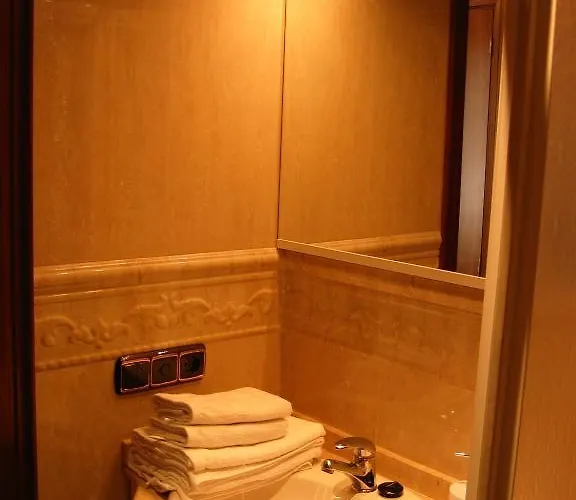 格拉纳达旅馆 招待所 2*